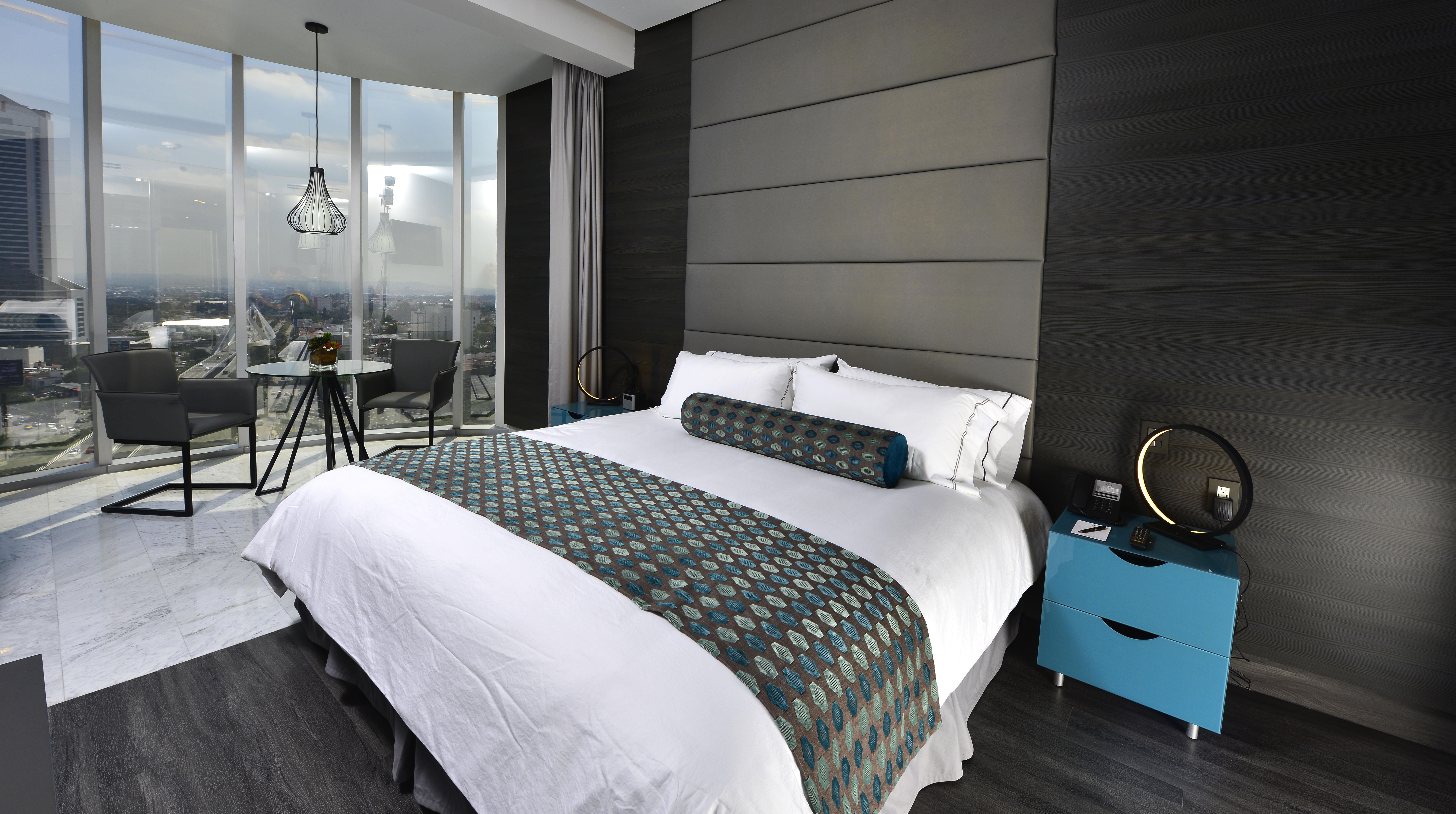Baruk Guadalajara Hotel De Autor Buitenkant foto A bed runner